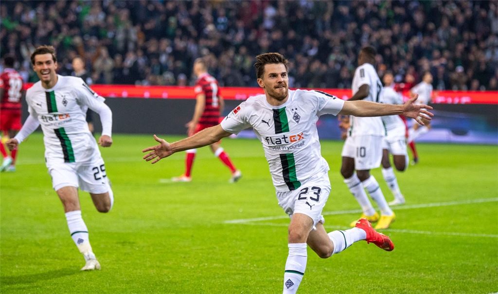 Jonas Hofmann brachte Gladbach gegen Stuttgart früh in Führung.