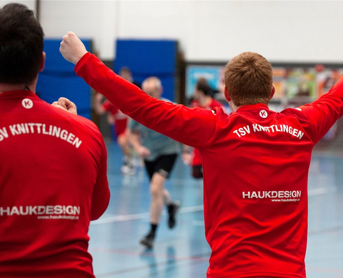 Jubeln wollen die Handballer des TSV Knittlingen möglichst oft auch in der Aufstiegsrunde, die am Sonntagabend mit einem Heimspiel beginnt. Foto: Archiv