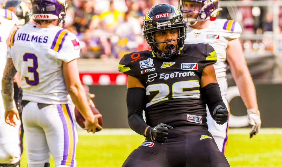 Jubelnder Linebacker: Luca Siebert von Stuttgart Surge.