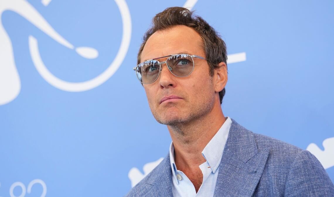 Jude Law bei seiner Ankunft in Venedig.