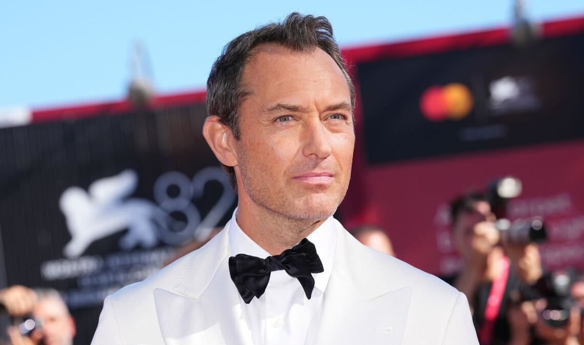 Jude Law vor der Premiere am Festivalpalast.