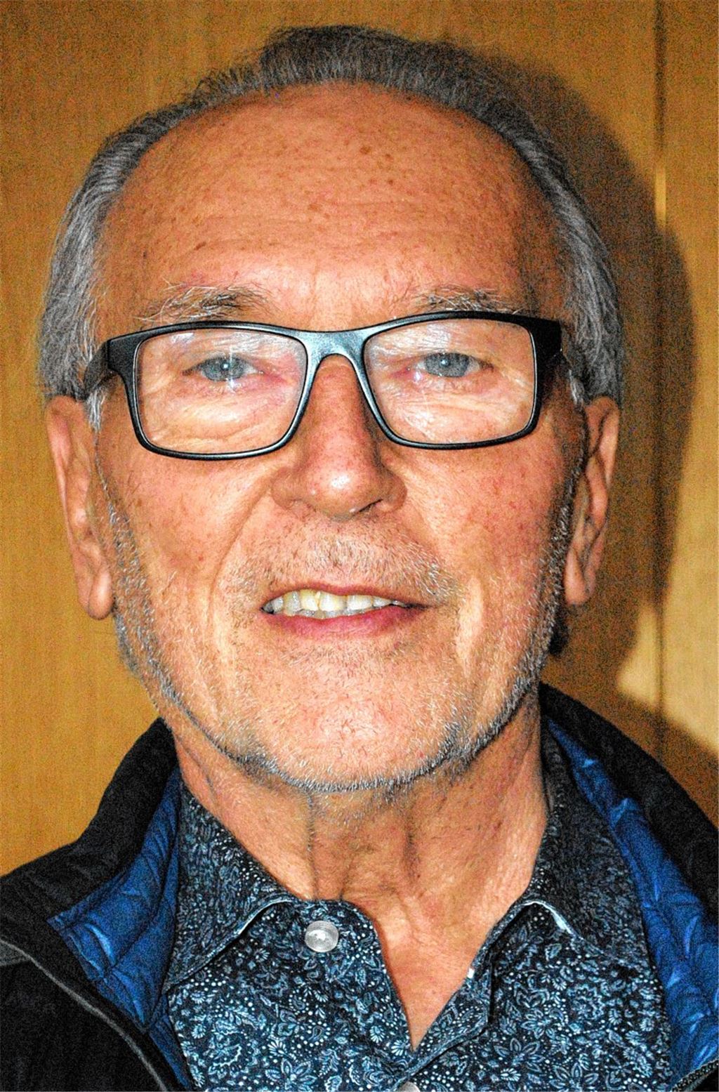 Jürgen F. Heinzist Organisatorder Zauber-gala in Illingen