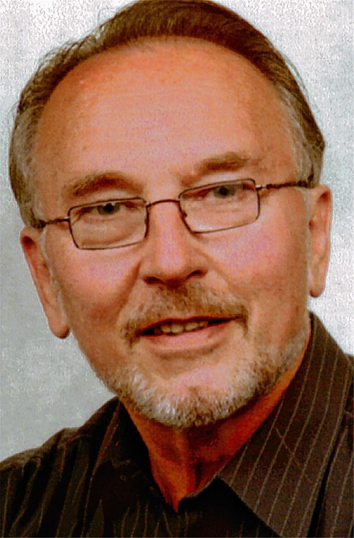 Jürgen F. Heinz ist Organisator der Zaubershow im Mühlehof