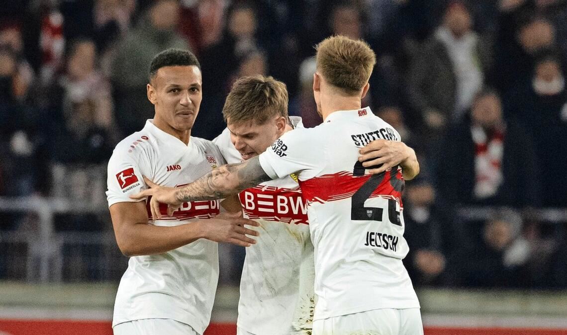 Jung, dynamisch, schnell und konsequent: der juvenile Dreierriegel des VfB Stuttgar
