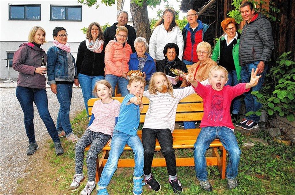 Ein Bänkle lädt zu Geselligkeit ein