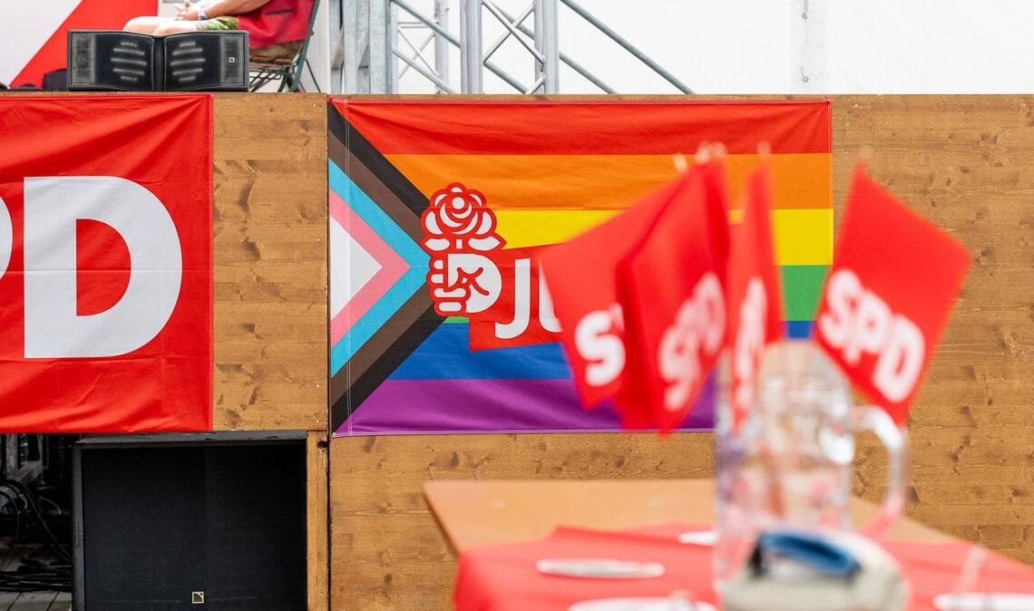 Jusos und SPD in schwierigem Fahrwasser.