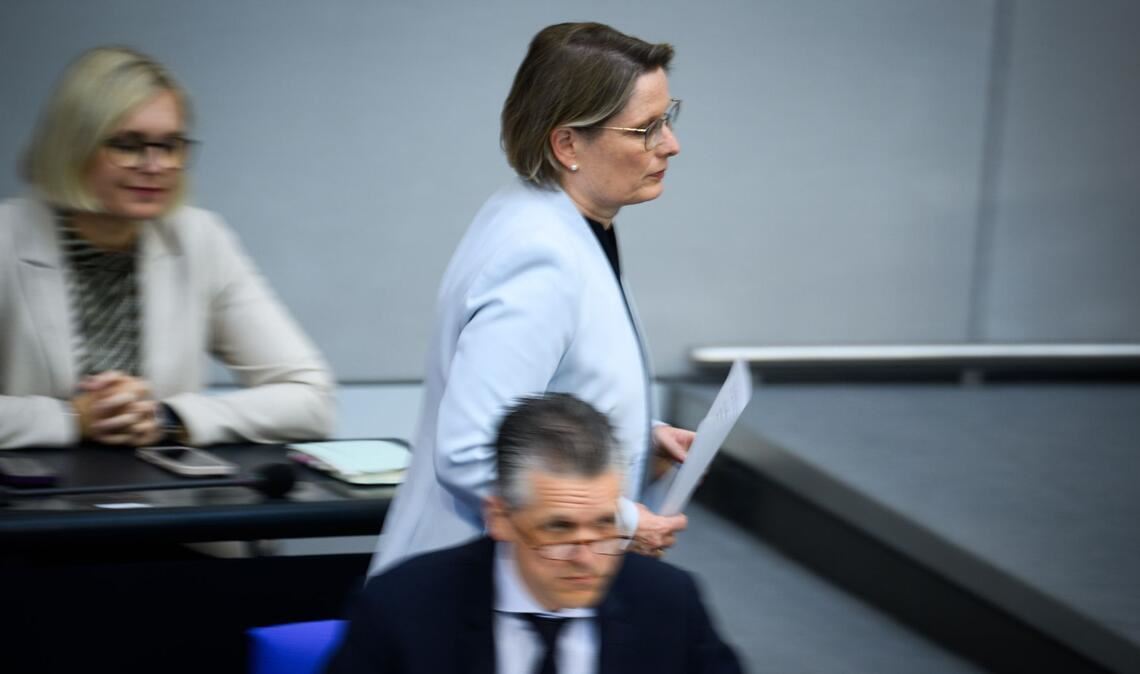 Justizministerin Stefanie Hubig sieht das beschlossene Gesetz als wichtigen Schritt.