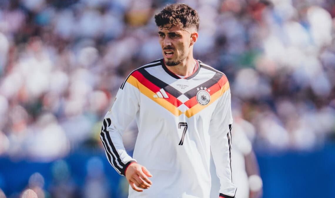 Kai Havertz (Note 3,5): Der WM-Fahrer vom FC Arsenal spielte ganz vorne in der Spitze. War bemüht, dem Druck der Niederländer in der ersten halben Stunde&nbsp; etwas entgegen zu setzen&nbsp;–&nbsp;und mit spielerischen Mitteln für Entlastung zu sorgen. Dies gelang nur bedingt. Musste nach 30 Minuten mit Oberschenkelproblemen verletzt raus.