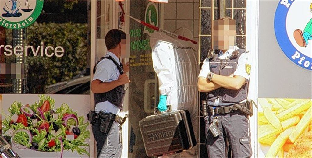 Polizei durchsucht Imbiss in Pforzheim