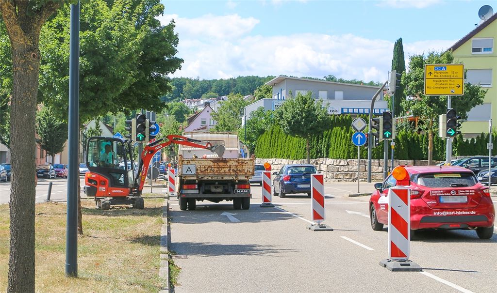 Kampf gegen häufige Rotlicht- und Tempo-Verstöße: Hier sollen ab August teure Fotos geschossen werden.Foto: Wewoda