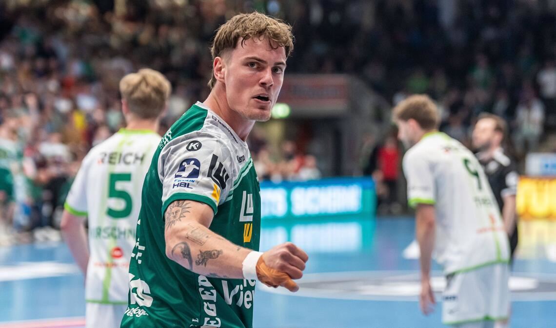 Kampf- und willensstark: Göppingens dänischer Rückraumspieler Victor Klöve.