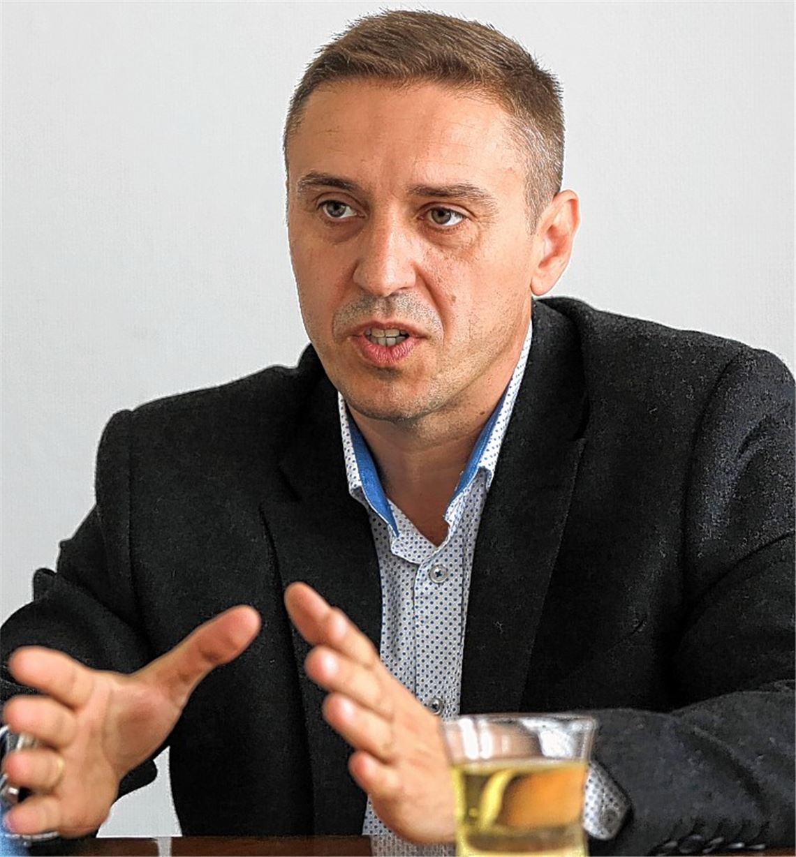 „Wir stehen rechts von der linken Seite“