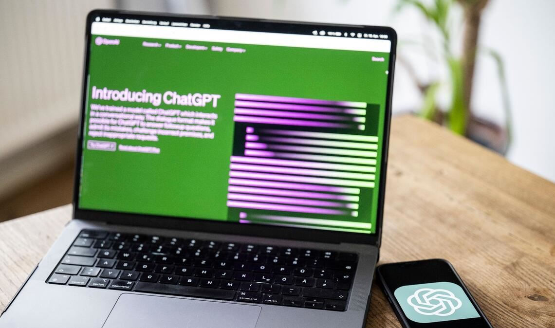 Kann offensichtlich auch Gerichtsfälle erfinden: der Chatbot ChatGPT.