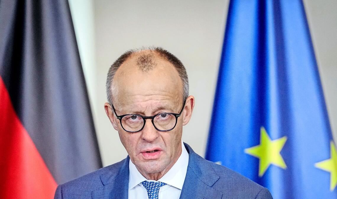 Kanzler Friedrich Merz (CDU) hatte im Oktober Heilbronn besucht. Anlässlich dessen hatten Nutzer einen Facebook-Post der örtlichen Polizei fast 400 Mal kommentiert.