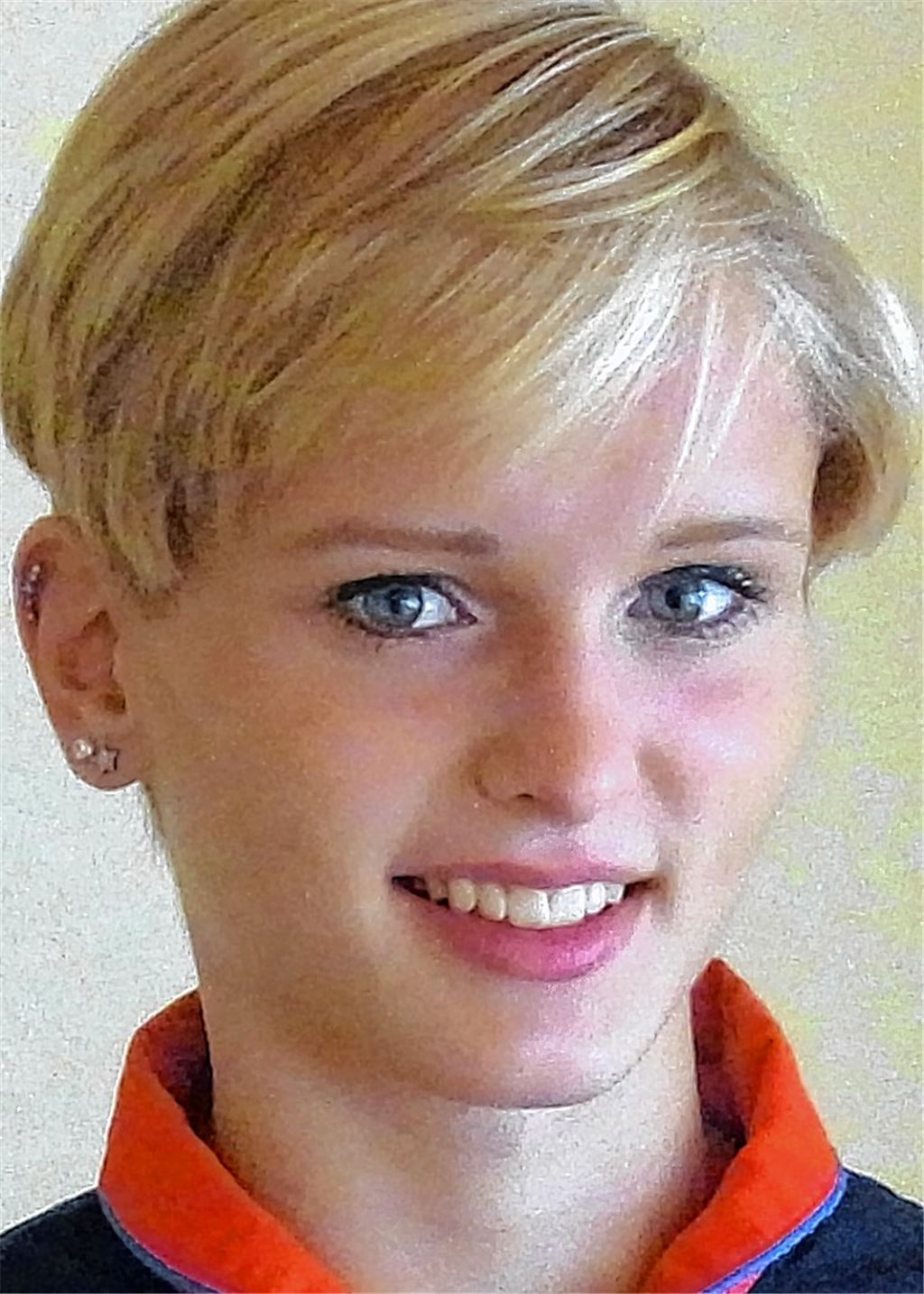 Karina Mantai zum Saisonauftakt im Halbfinale