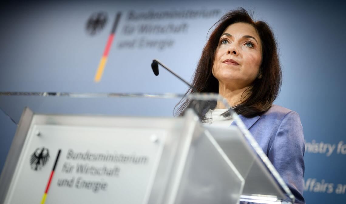 Katherina Reiche (CDU) bei einer Pressekonferenz im Bundesministerium für Wirtschaft und Energie in Berlin.