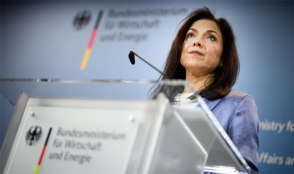 Katherina Reiche (CDU) bei einer Pressekonferenz im Bundesministerium für Wirtschaft und Energie in Berlin.