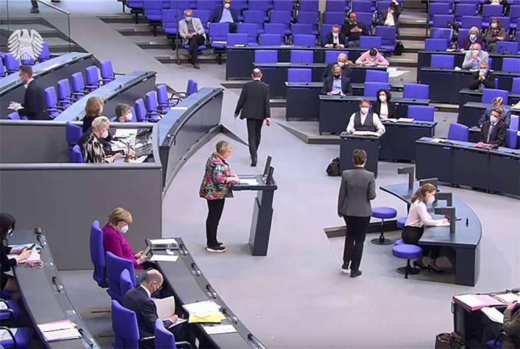 Katja Mast bei einer Rede, die sie im März im Deutschen Bundestag gehalten hat. Screenshot: YouTube