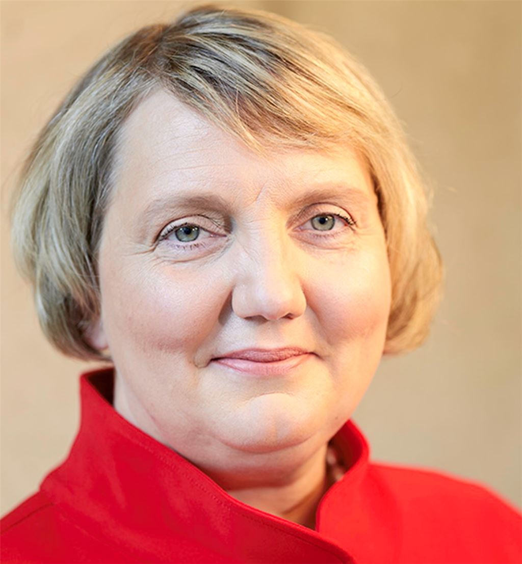 Katja Mast ist 50 Jahre alt. Foto: Schleser