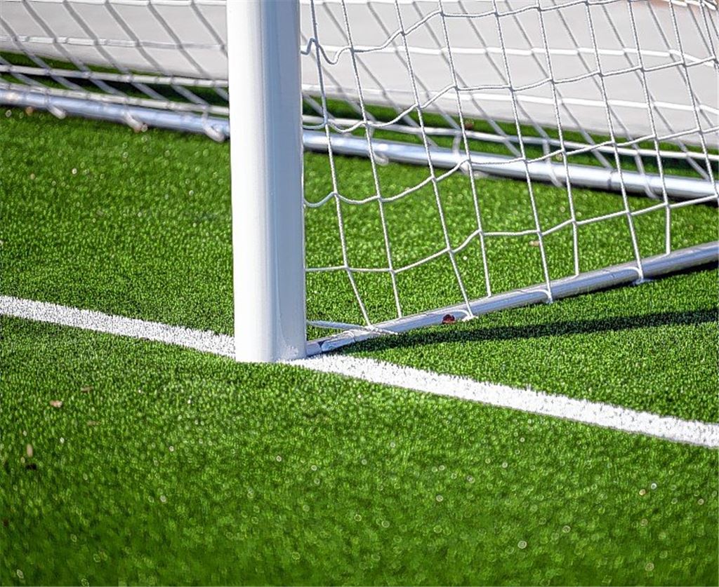 Kunstrasenplätze auf Bewährung