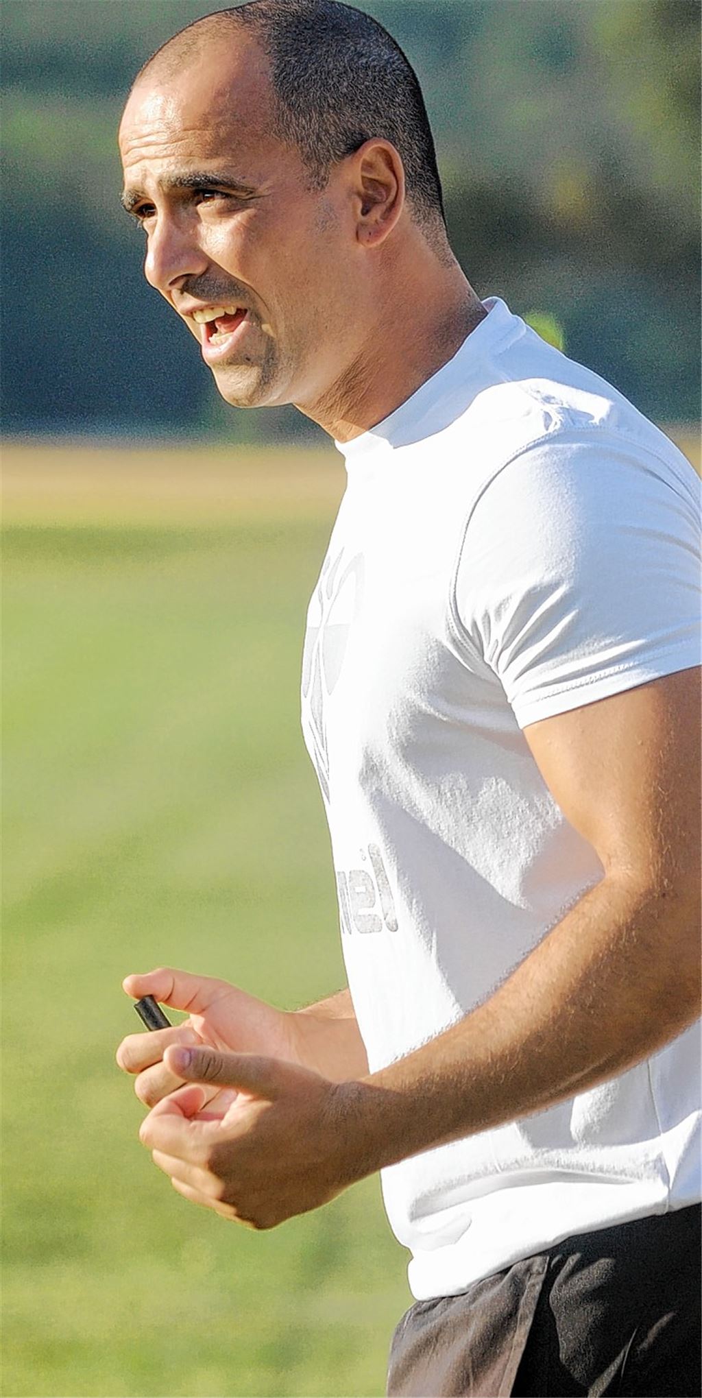 Keine leichte Aufgabe für Gero Italiano, den Weggang mehrerer Stammspieler zu kompensieren. Er muss die Mannschaft der SG Ölbronn-Dürrn neu zusammensetzen. Foto: Fotomoment