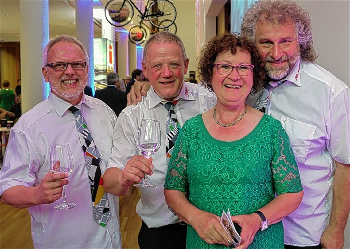 „Die 3 Richtigen“ punkten bei der Politprominenz