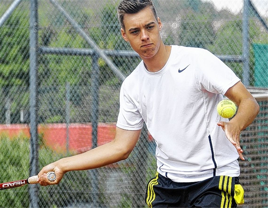 Kevin Kummer besetzt im Team des TC Enzberg die zweite Position. Am Sonntag geht es zum Stadtrivalen TF Lienzingen. Archivfoto: Fotomoment