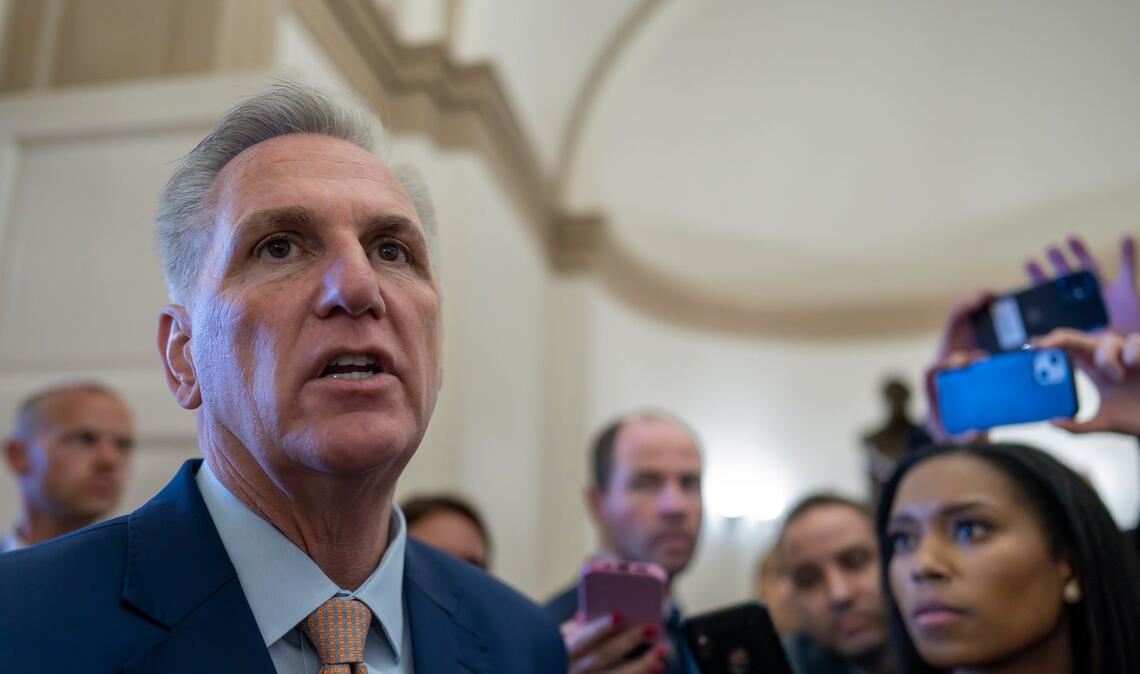 Kevin McCarthy - nach einem privaten Gespräch mit seinen republikanischen Kollegen im Kapitol.