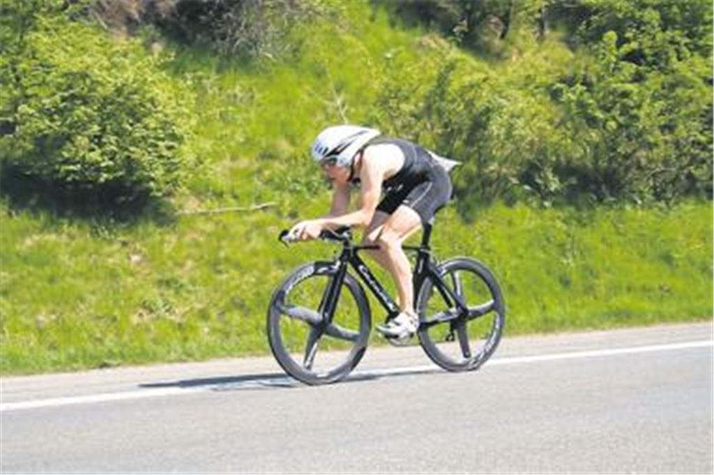 Kienle geht auf dem Rad gern volle Pulle.
Foto: p