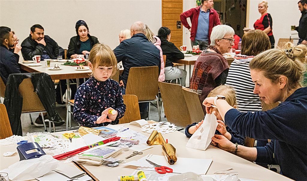Kinder, Mütter und Senioren aus der Ukraine sind dankbar für die Angebote des Freundeskreis Asyl. Foto: Jertschewske