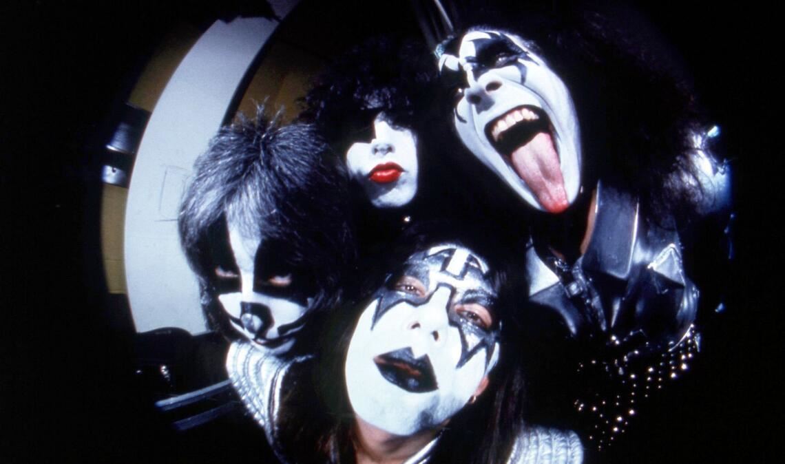 Ex-Kiss-Gitarrist Ace Frehley mit 74 Jahren gestorben Kiss machte mit wildem Make-up, spektakulären Kostümen und theatralischen Live-Shows Furore. (Archivbild)