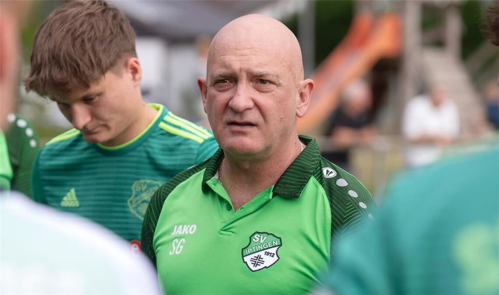 Klarer Blick nach vorne: Stephan Güttler möchte mit seiner Iptinger Mannschaft wieder um den Aufstieg in die A-Liga mitspielen. Foto: Archiv