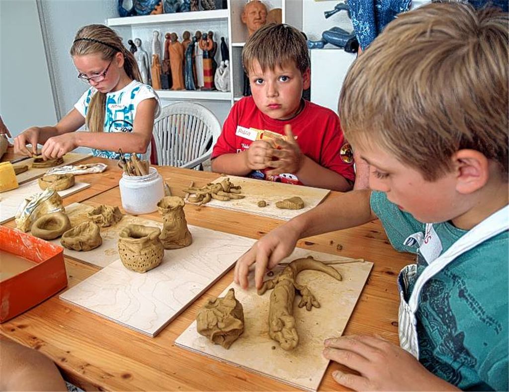 Kleine Künstler bei der Arbeit.