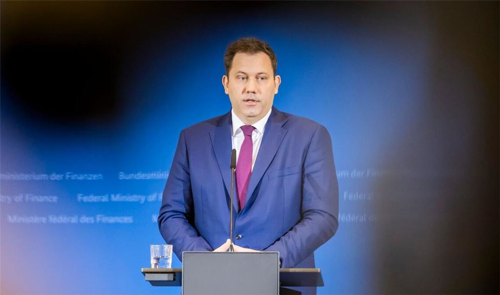 Klingbeil äußerte sich bei Vorstellung der Steuerschätzung.