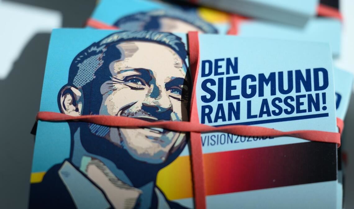 Könnte das wirklich geschehen - eine AfD-Landesregierung in Sachsen-Anhalt? Unter Spitzenkandidat Ulrich Siegmund liegt die AfD  aktuell bei Wahlprognosen von 41 Prozent.