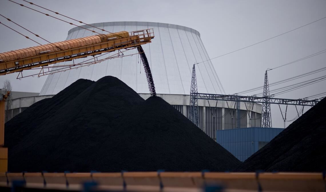 Kohlekraftwerke, wie das der EnBW in Altbach, tragen erheblich zu den CO2-Emissionen bei.