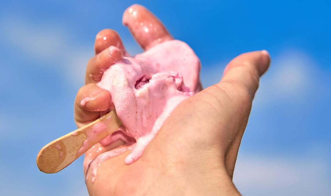 Kommt wieder ein Hitzesommer, bei dem sogar das Eis in der Hand schmilzt?