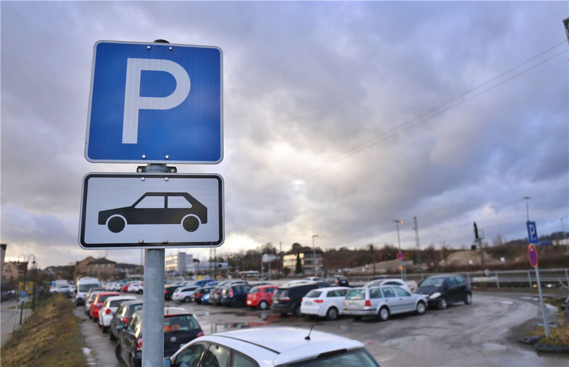 lh Parkplatz Lienzinger Tor 120220 (3)