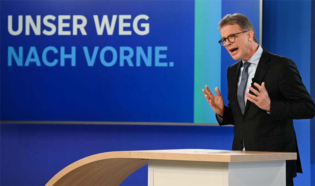 Konzernchef Sewing will die Rendite deutlich steigern. (Archivbild)