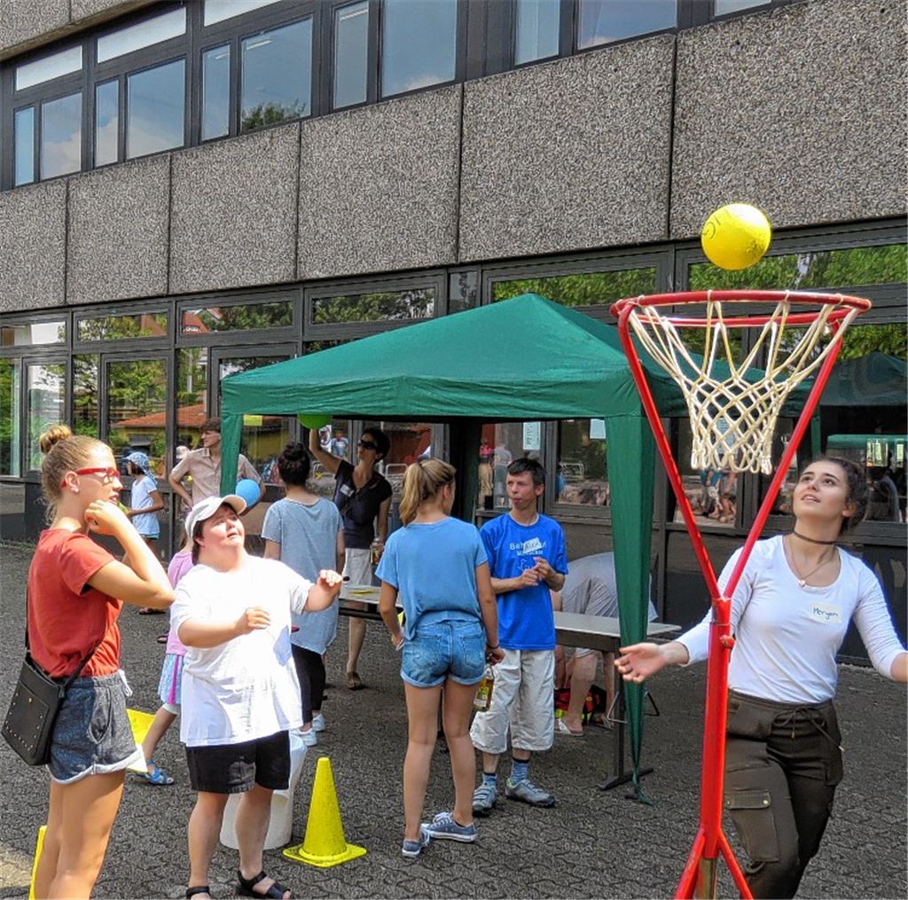 Sommerfest als Beispiel für Inklusion