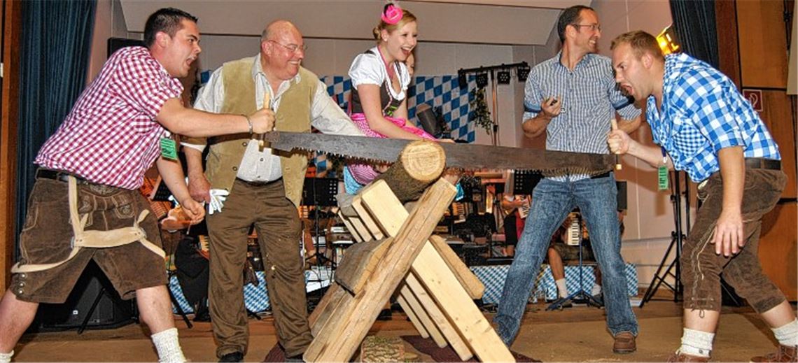 Starke Männer besiegen Fauststadt-Luder Starke Männer besiegen Fauststadt-Luder