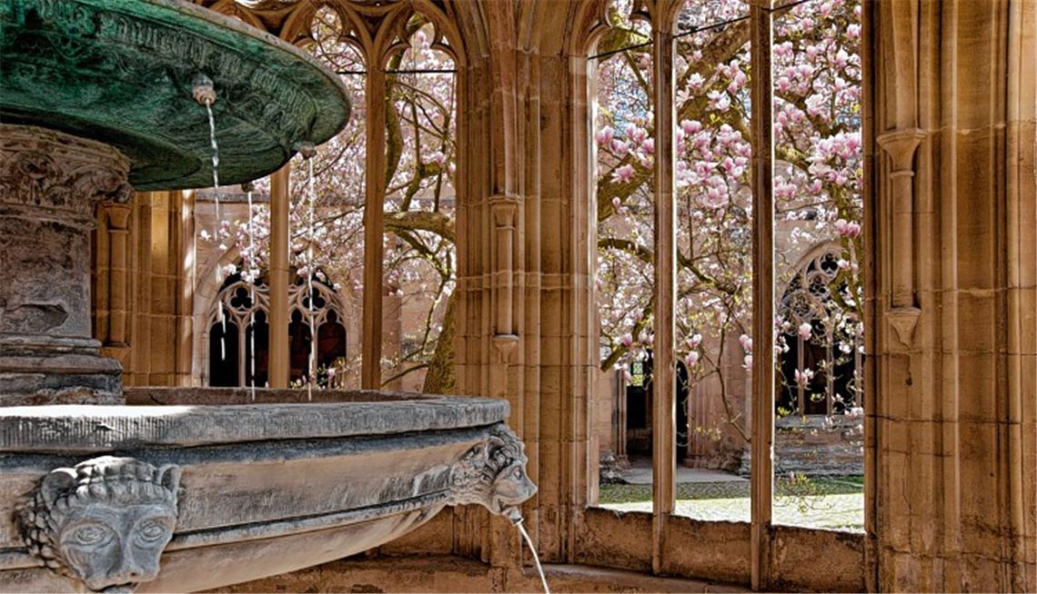 Kreuzgang ohne Gerüst