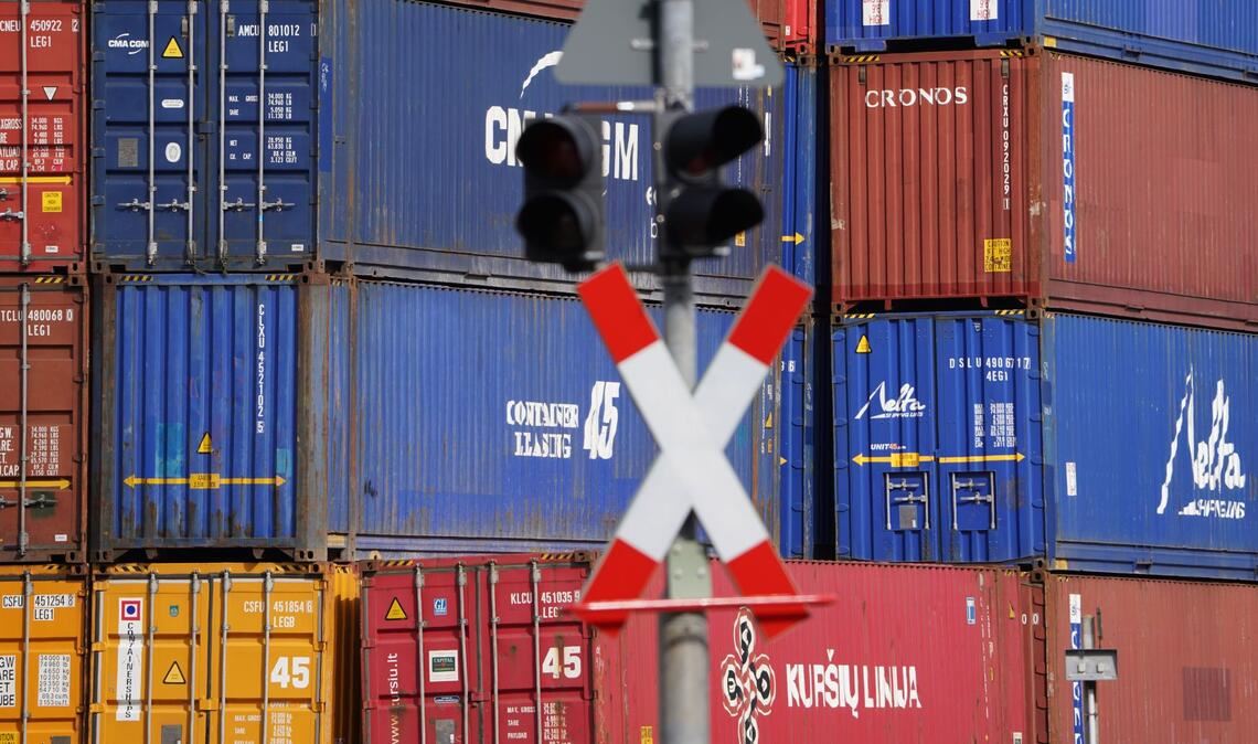 Kühne+Nagel: Stellenabbau und Senkung der Gewinnprognose. (Symbolbild)