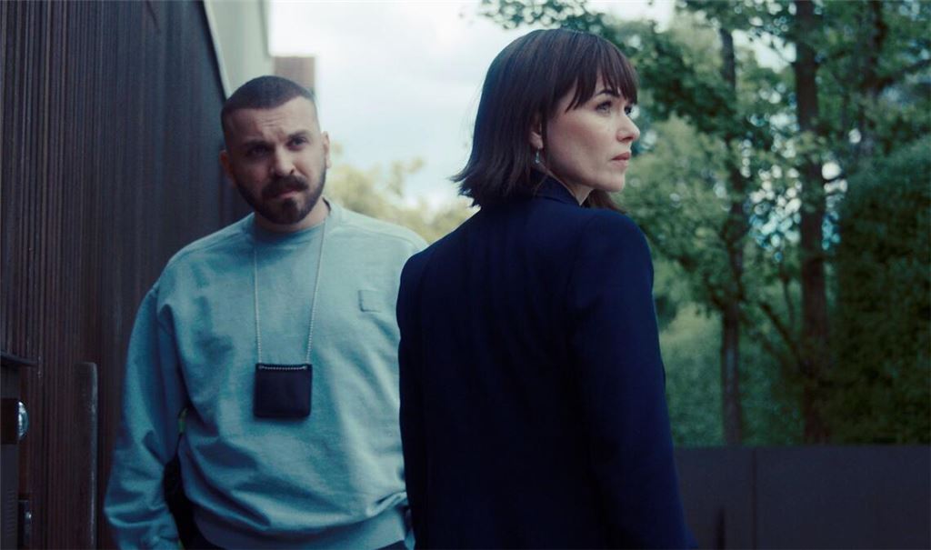 Kulina (Edin Hasanovic) und Azadi (Melika Foroutan) halten zusammen.