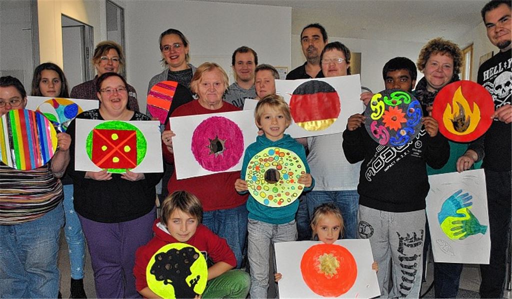 Mandalas werden zu einem Gesamtkunstwerk