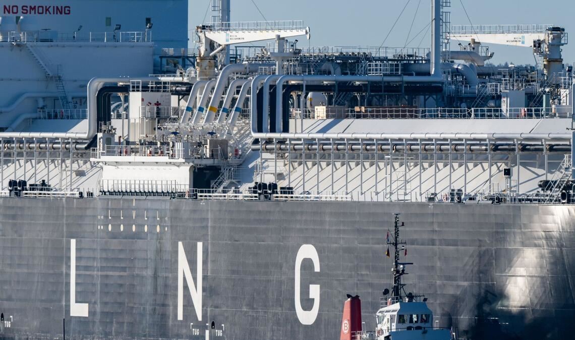 LNG-Tanker vor Rügen.