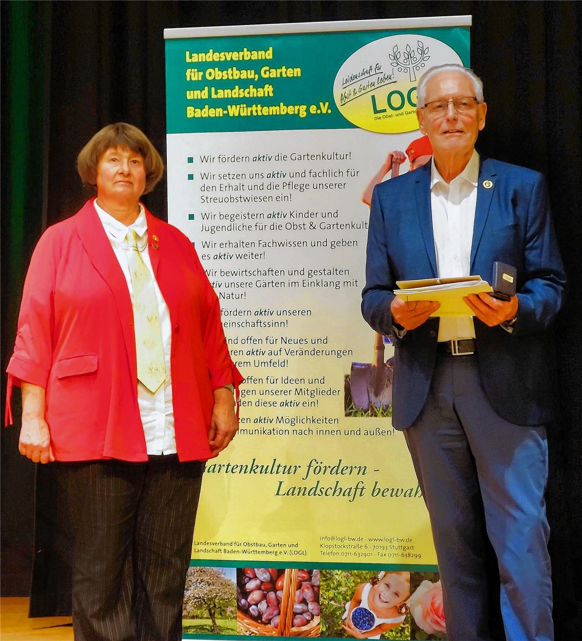 LOGL-Präsidentin Sigrid Erhardt würdigt die Verdienste von Claus Sarnecki.privat