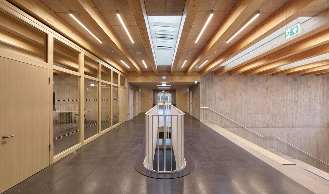 Große Ehre – Stuttgarter Architekten für renommierten DAM-Preis 2026 nominiert LRO Architekten aus Stuttgart haben mit einem Schul- und Sportstättenbau die Jury des DAM Preises 2026 überzeugt.