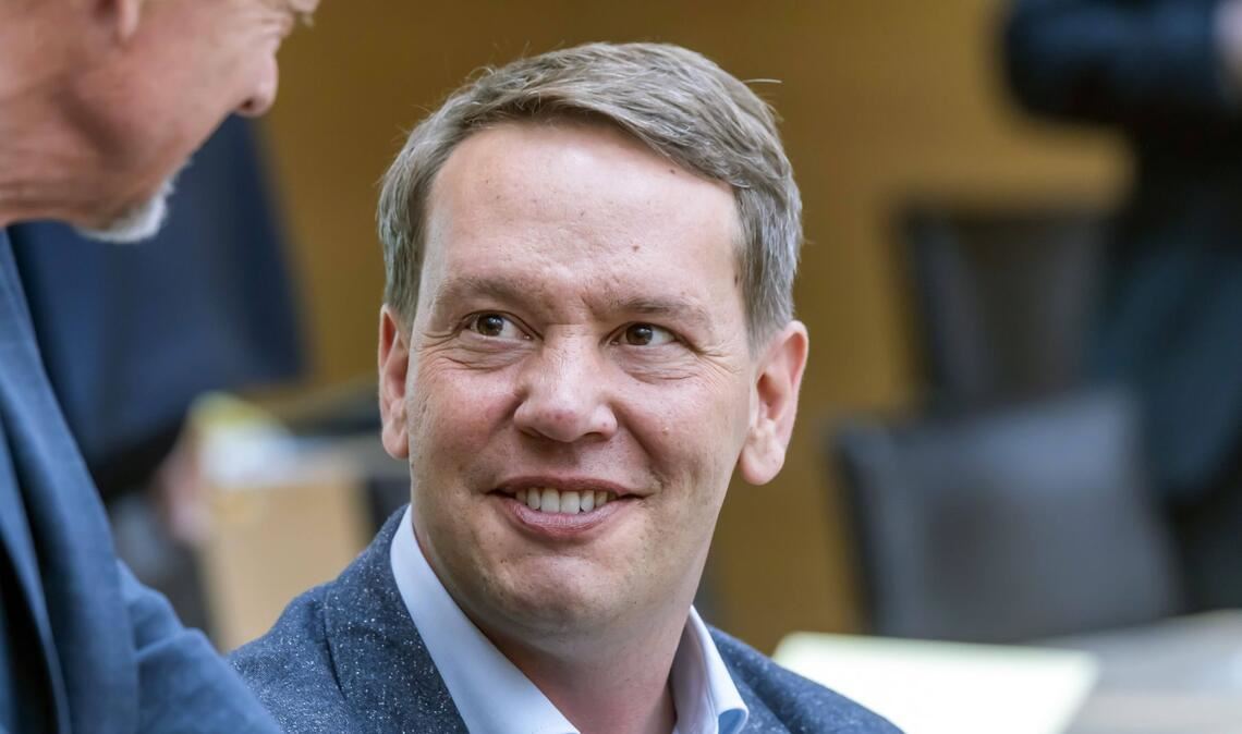 Landesgesundheitsminister Oliver Hildenbrand