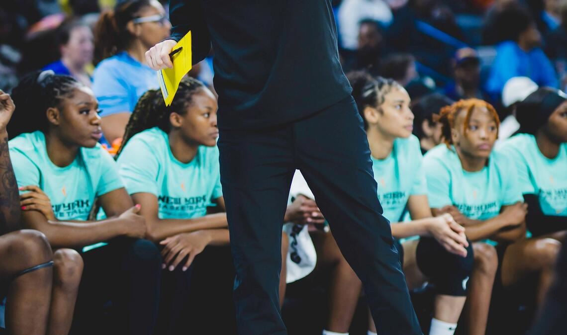 Basketball-Verband holt Frauen-Bundestrainer aus den USA Lange war in den USA für New York Liberty tätig.